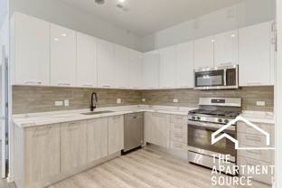 2550 S Wabash Ave #209 - Photo 1 of 1