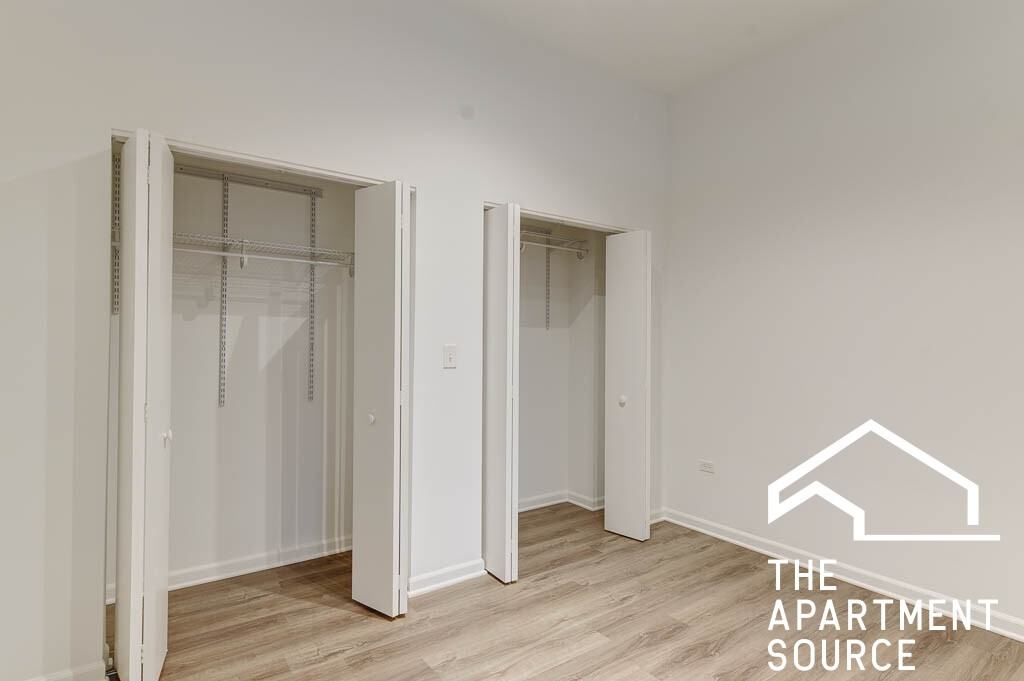 2550 S Wabash Ave #304 - Photo 4 of 20