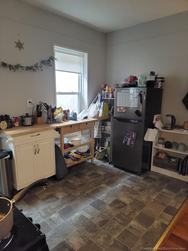 Hyde Park Ave. & Woodlawn #4 - Photo 4 of 9