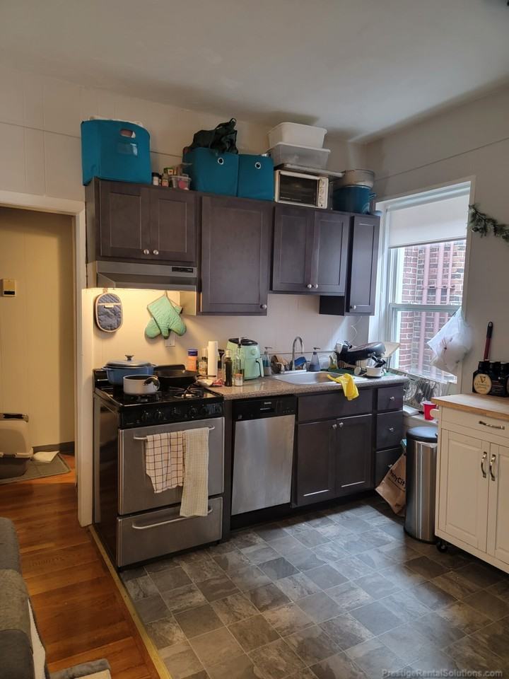 Hyde Park Ave. & Woodlawn #4 - Photo 5 of 9