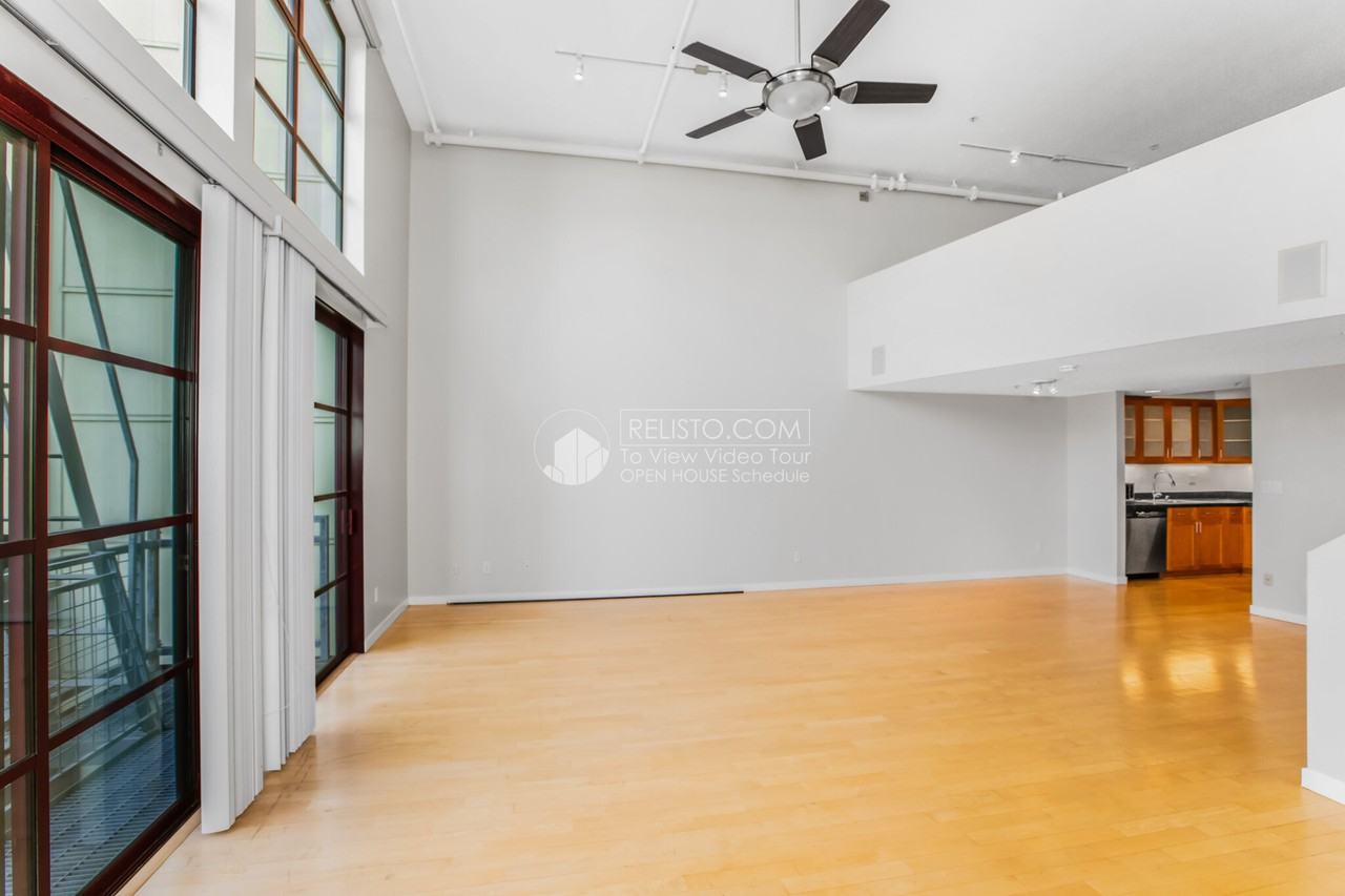 111 Gilbert St #2 - Photo 5 of 25