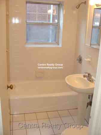 500 Centre St #2A - Photo 5 of 9