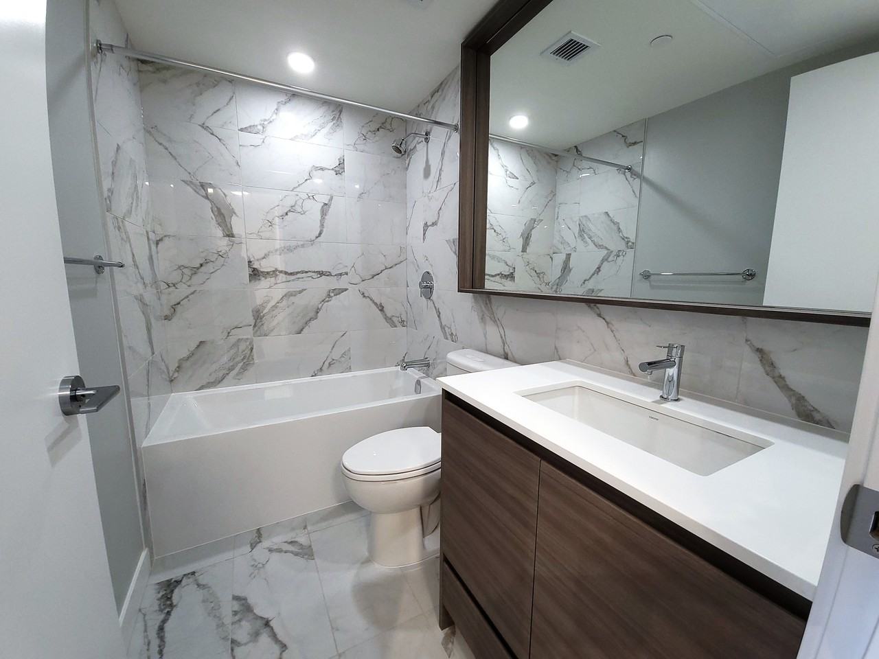 10626 City Parkway #1507 - Photo 6 of 13