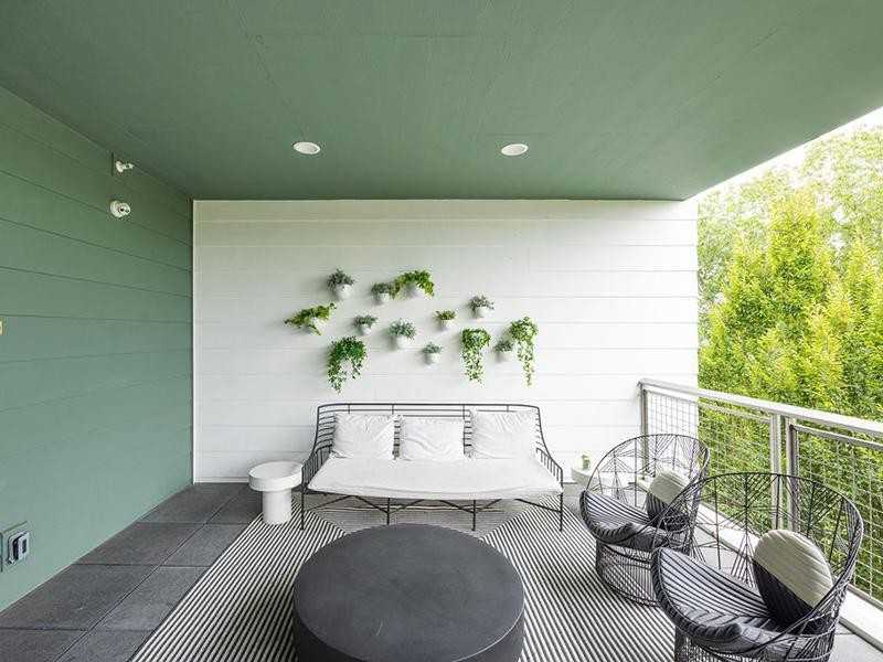 310 Se 12th Ave - Photo 3 of 50