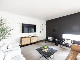 310 Se 12th Ave - Photo 1 of 1