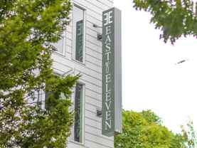 310 Se 12th Ave - Photo 1 of 1