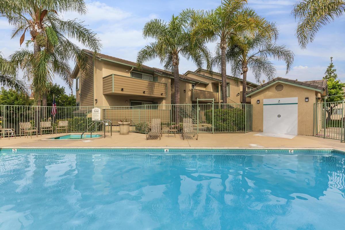 1780 W Lincoln Ave - Photo 6 of 8