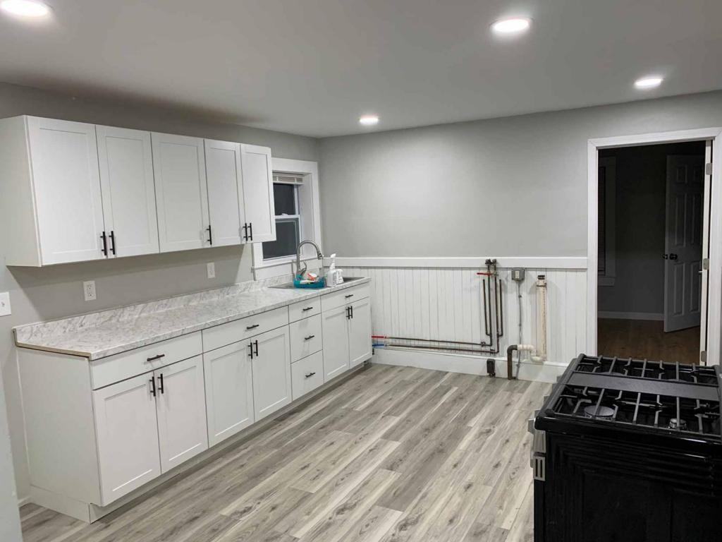 417 Granite St - Photo 2 of 24