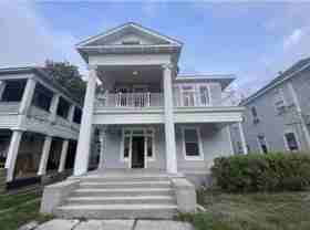 639 West Elmira Street - Photo 1 of 1