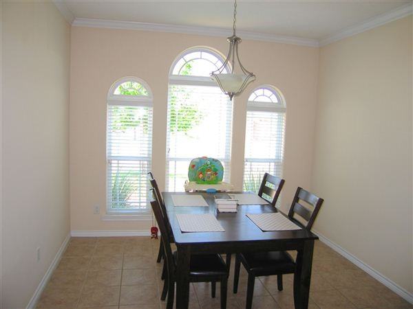 114 Meir Ln - Photo 3 of 21