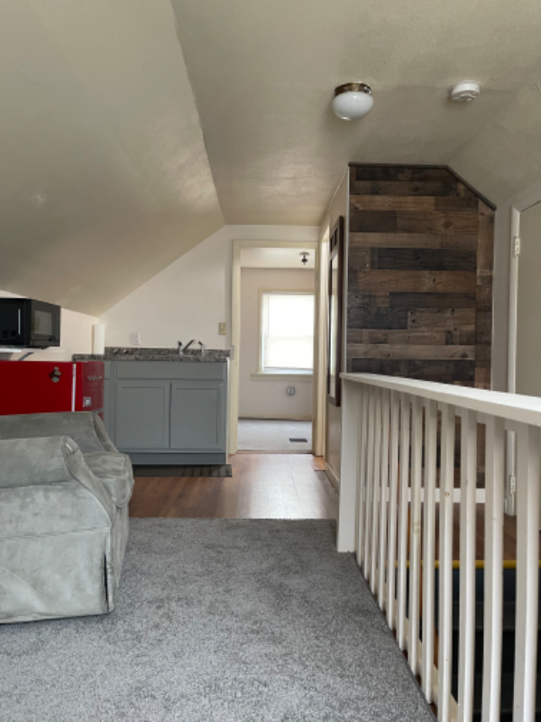 344 Roxford Rd N - Photo 2 of 16