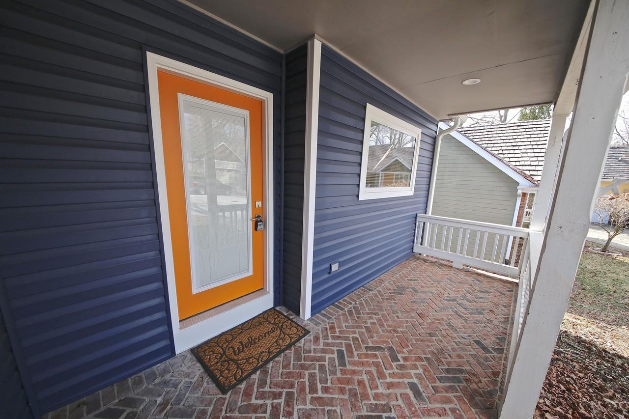 1612 E Camby Ct #1 - Photo 2 of 24