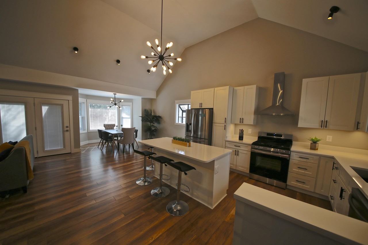 1612 E Camby Ct #1 - Photo 6 of 24