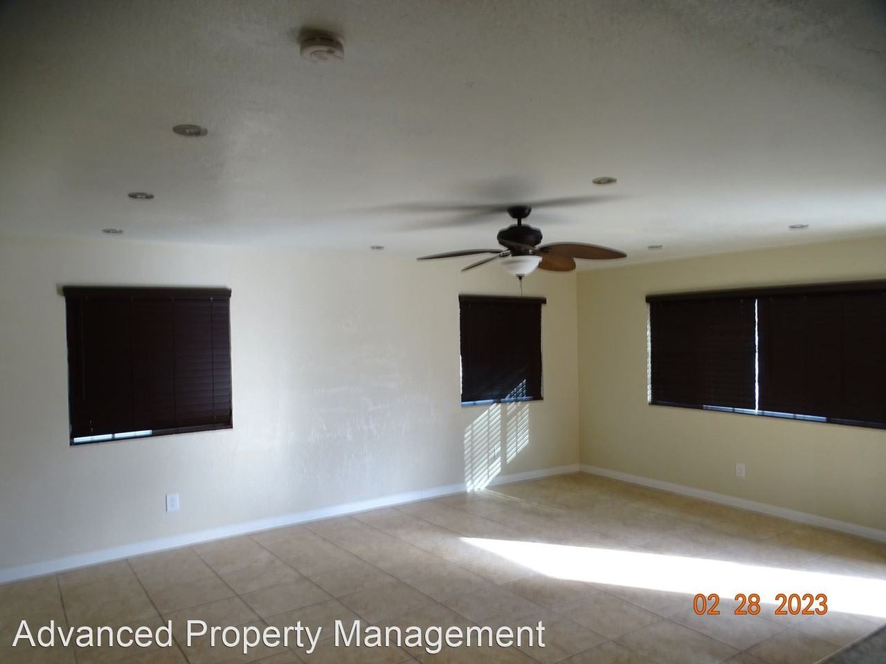 20301 Mar Vista Pl - Photo 2 of 7