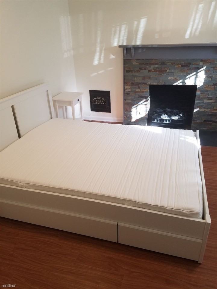 375 State St - Photo 2 of 10