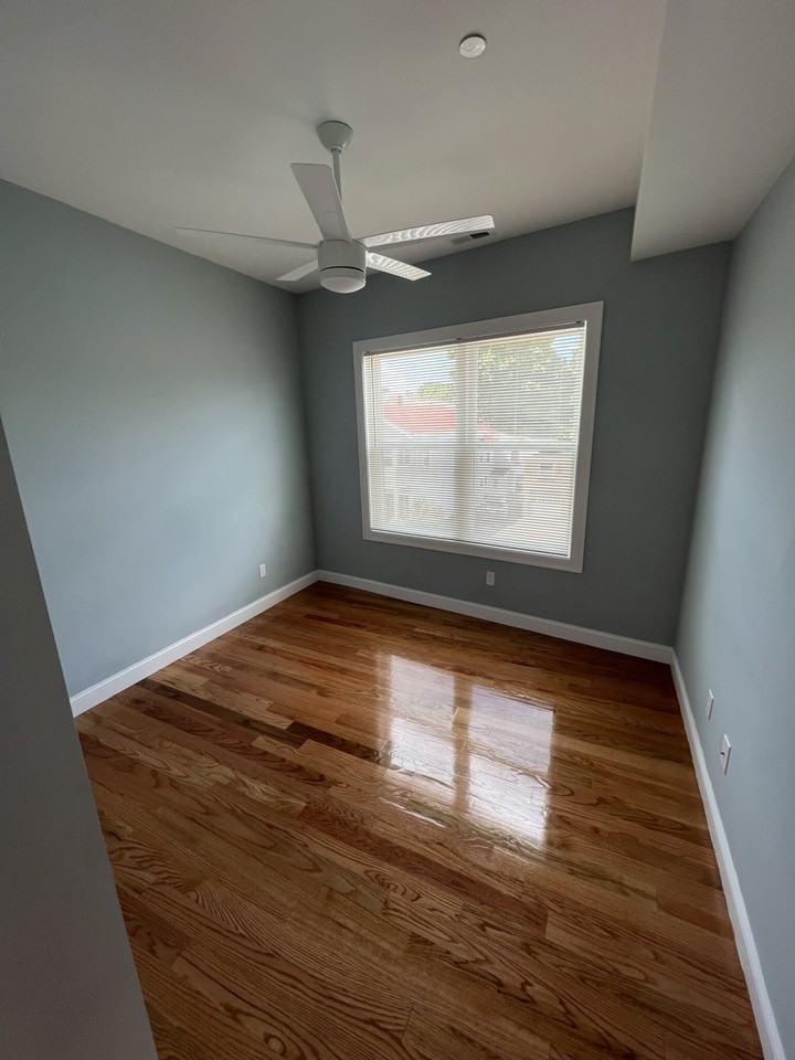 126 Cross St #5 - Photo 6 of 33