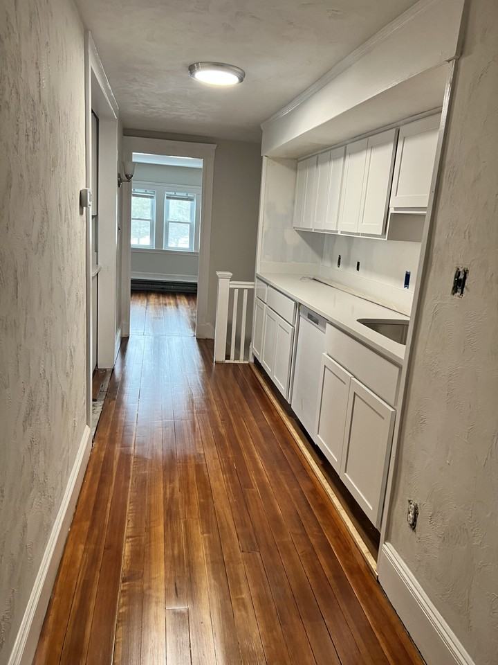 Powder House Blvd #3 - Photo 3 of 9