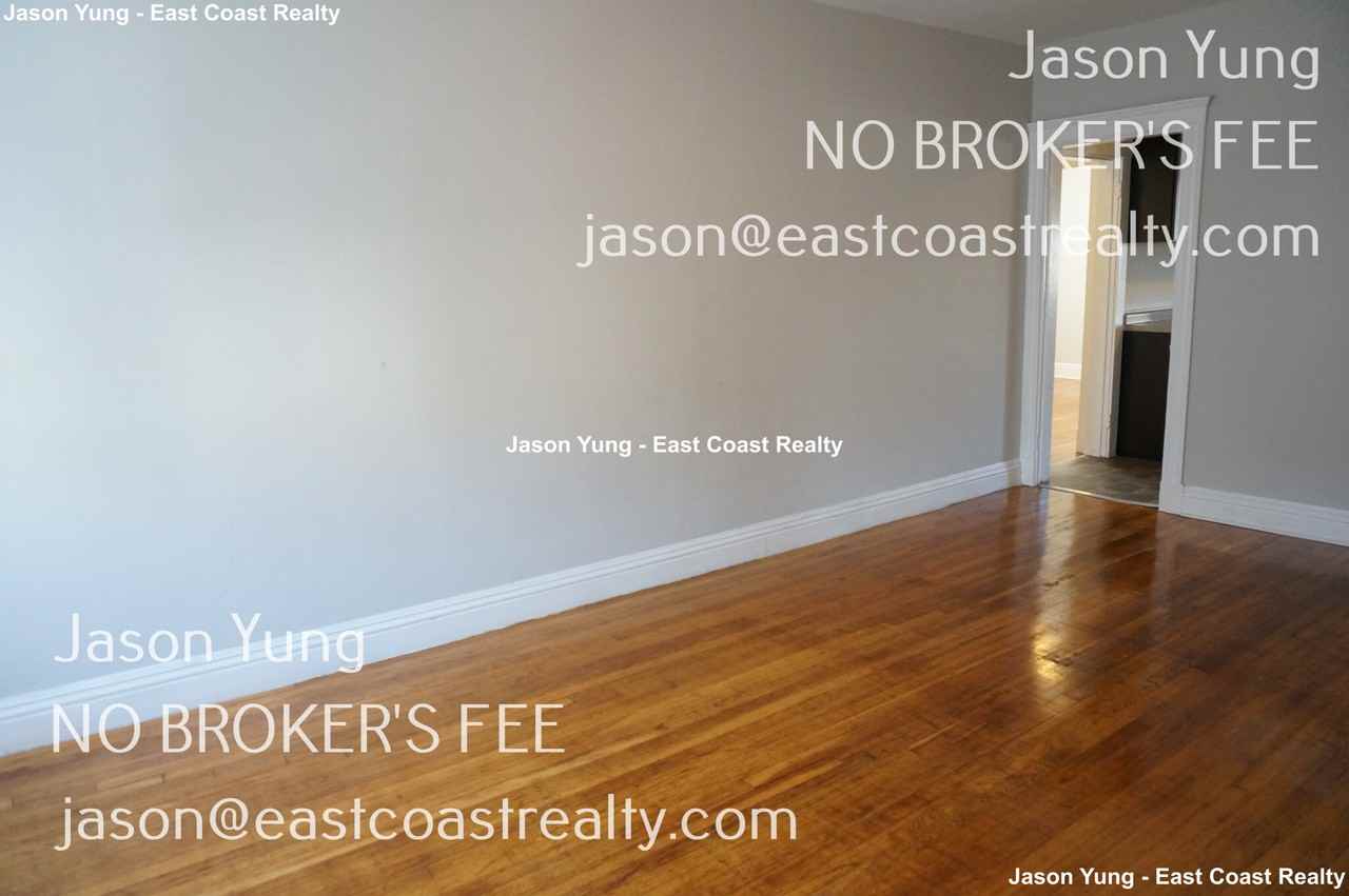 25 Lourdes Ave #1 - Photo 3 of 7