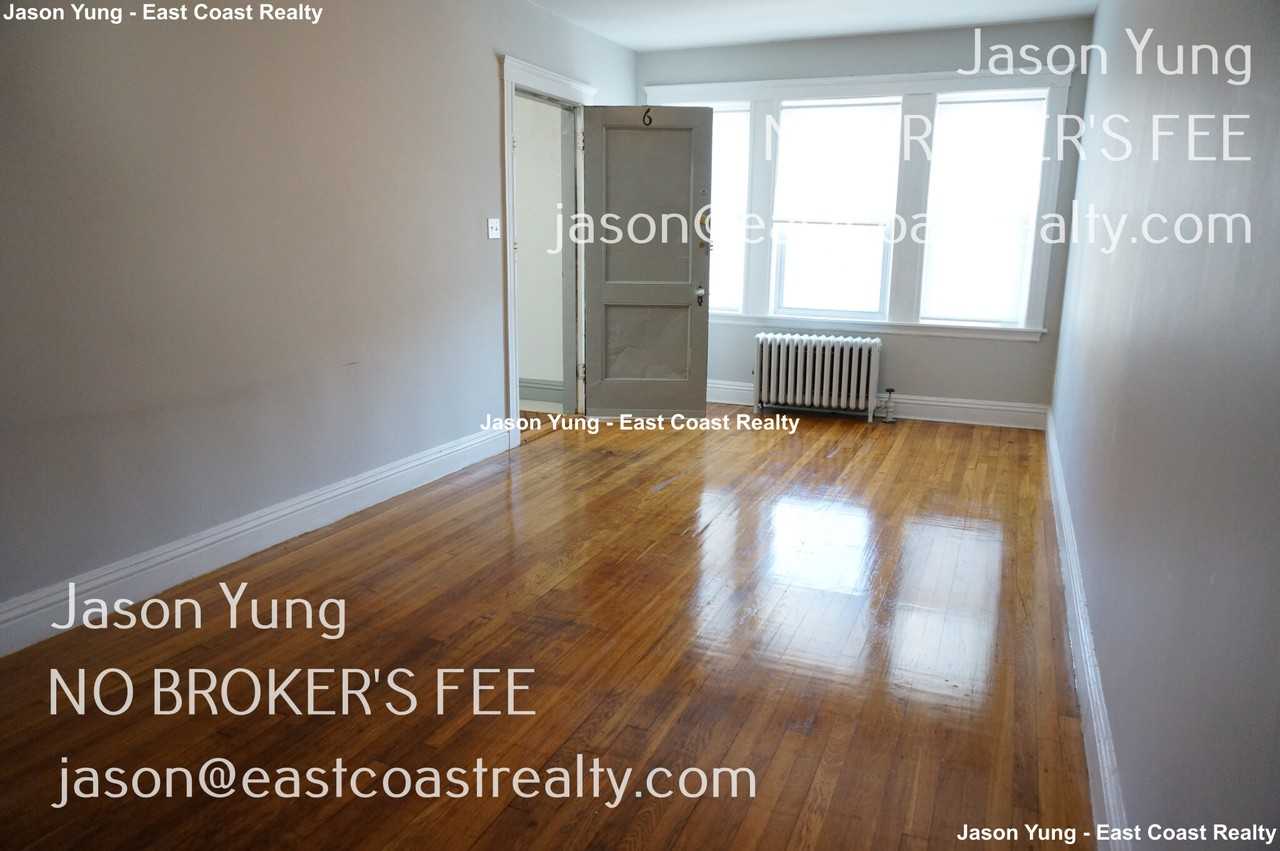 25 Lourdes Ave #1 - Photo 4 of 7