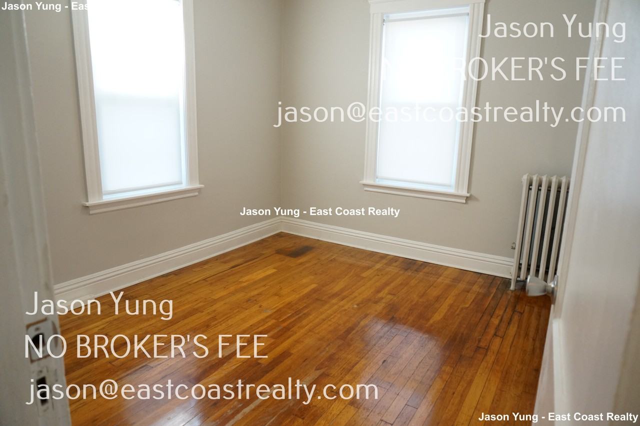 25 Lourdes Ave #1 - Photo 6 of 7