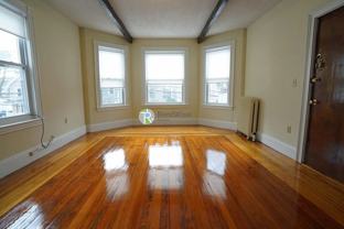 80 Robbins St #4 - Photo 1 of 1