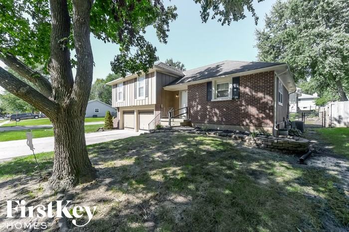 510 Buena Vista Dr - Photo 2 of 15