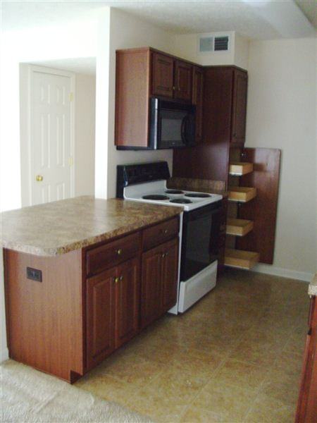 Tanyard Park Apartments 193 Tanyard Park Pl, Louisville, KY 40229