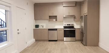 featured image of 16791 18 Avenue