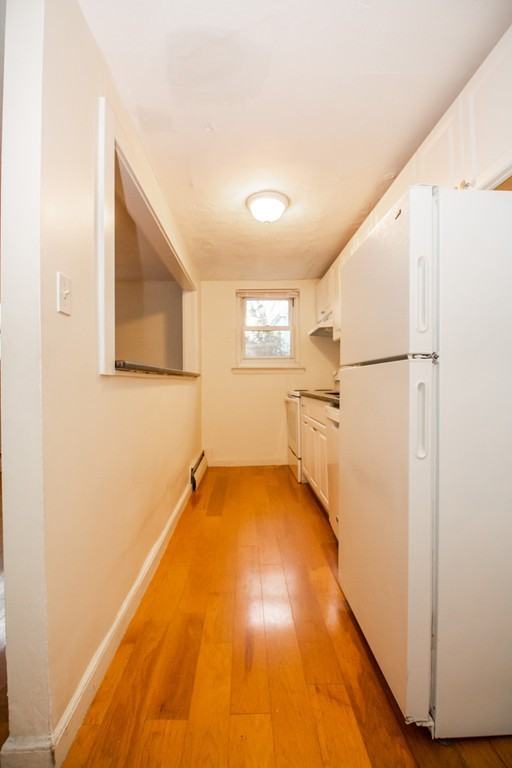 95 Chestnut St #1B - Photo 3 of 9