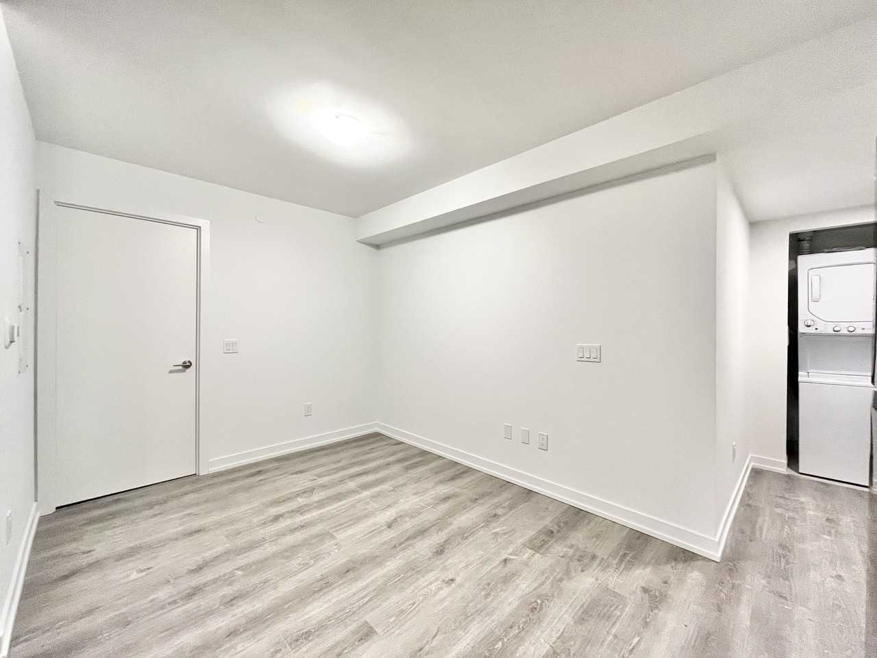 808-1480 Bayly Street , pickering - Photo 3 of 9