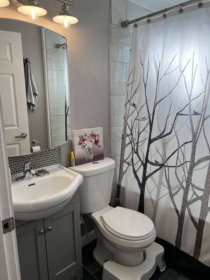 383 Wheatley Place - Photo 2 of 7