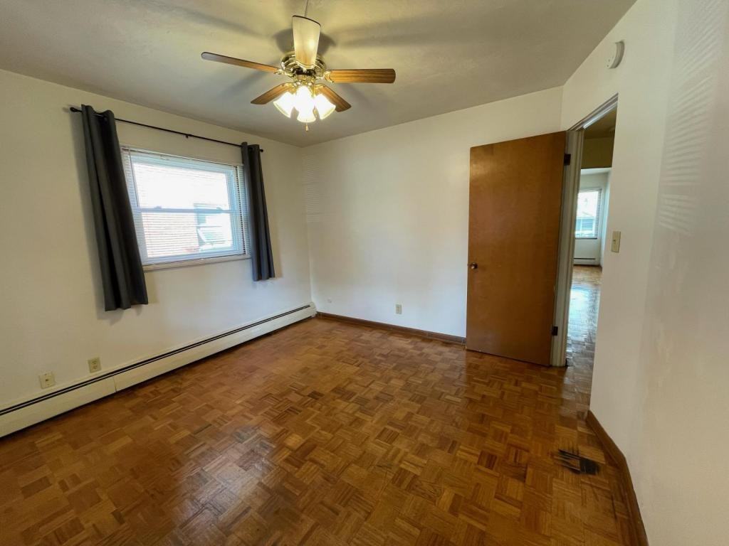 1821 G St - Photo 7 of 10