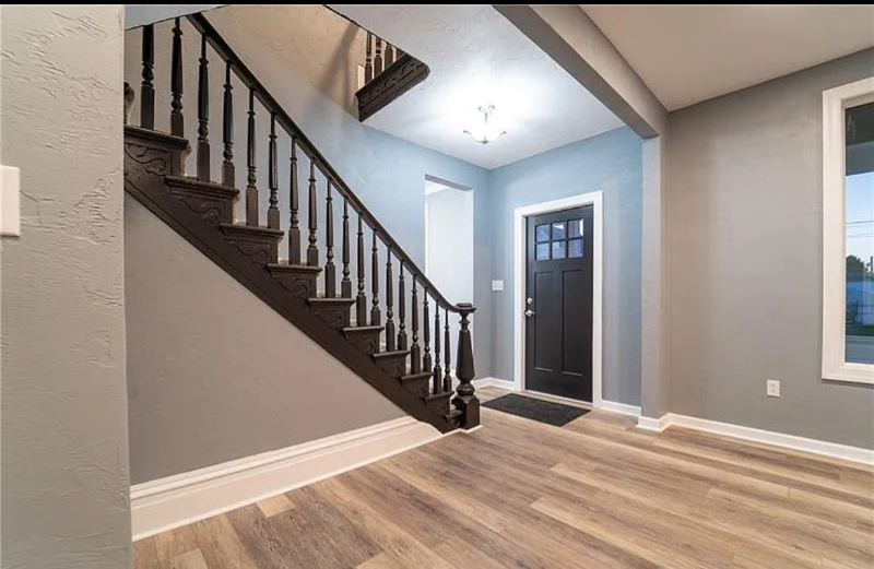 121 Miller St - Photo 2 of 20