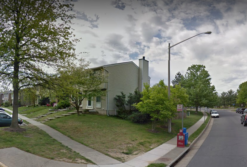 13659 Forest Pond Ct - Photo 2 of 24