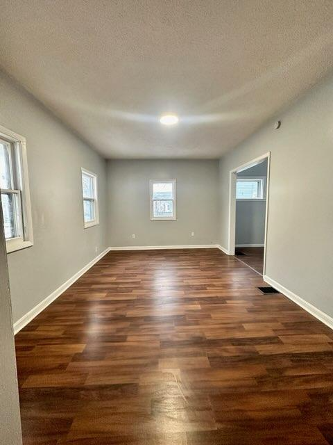 374 Troup St - Photo 2 of 8