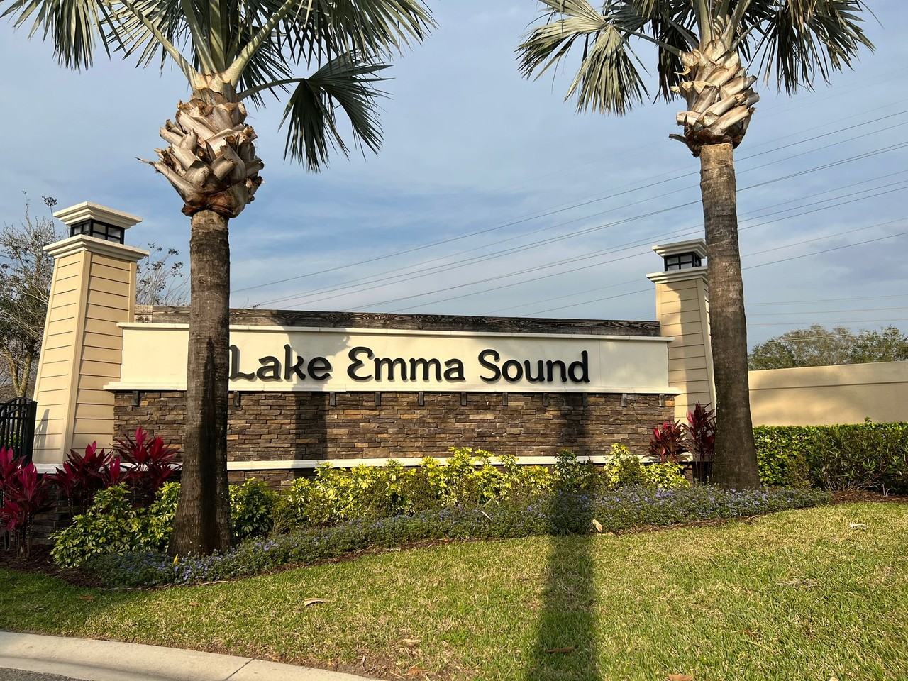 1377 Patterson Ter - Photo 3 of 11