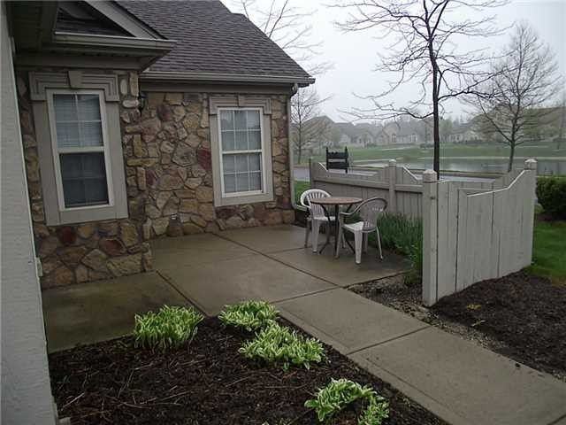 9875 Connor Lake Cir - Photo 2 of 19