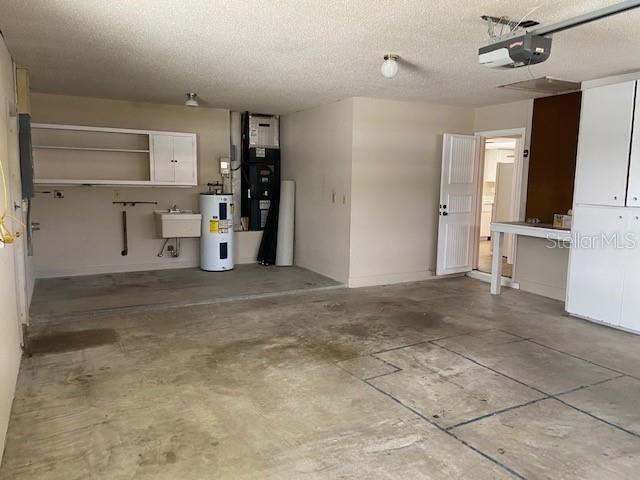 3654 Pin Oaks St - Photo 2 of 26