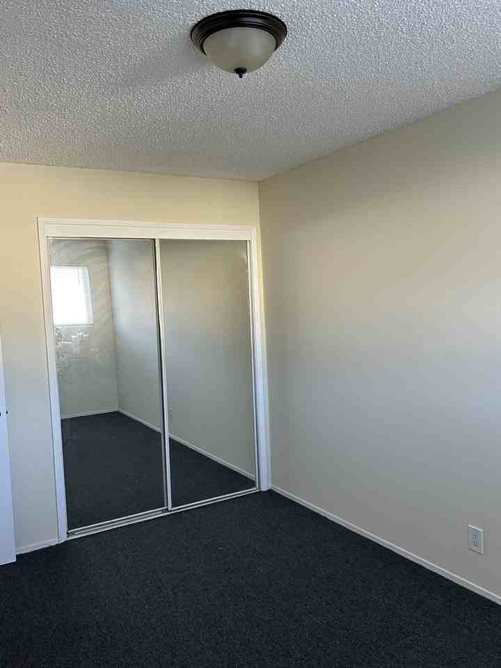 Building 1250 - Photo 7 of 11