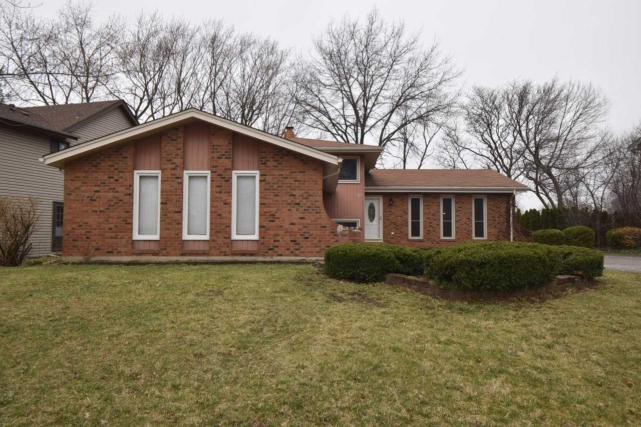 1300 Oak Hill Rd - Photo 3 of 17