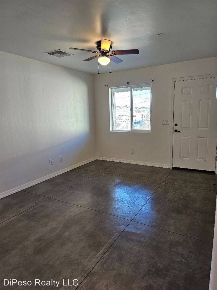 728 or 740 W 5th Street - Photo 2 of 10