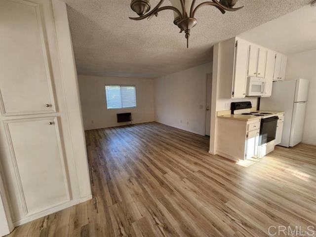 3282 3282 Reynard Way Way 11 - Photo 3 of 10
