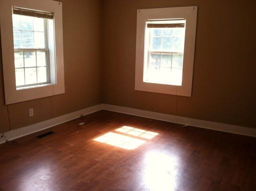 308 Cooley Rd - Photo 3 of 3