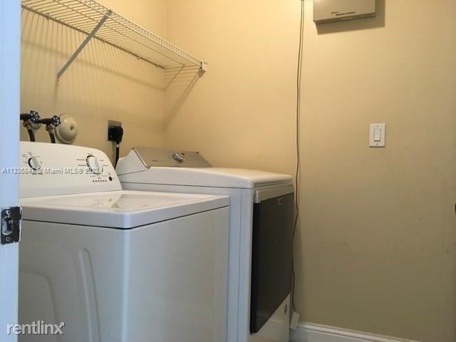 17491 Sw 33rd St - Photo 3 of 7