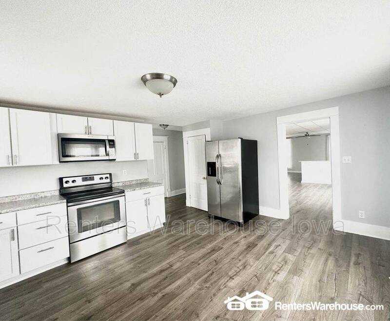 105 E 3rd Ave - Photo 3 of 28
