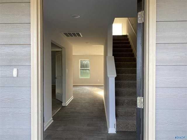 111 10th Ave Ne - Photo 2 of 13