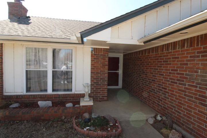 4400 Baxter Drive - Photo 2 of 21