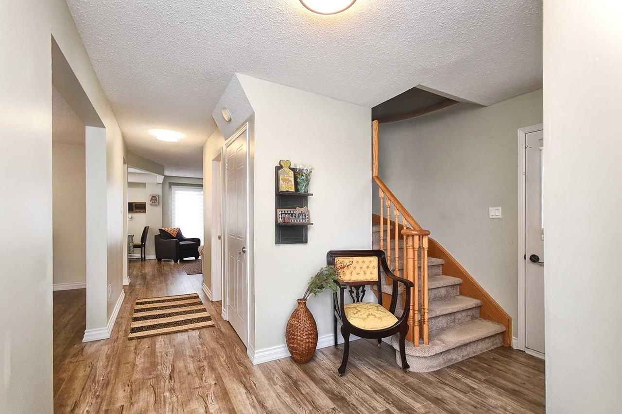 38 Closs Square ## - Photo 3 of 6