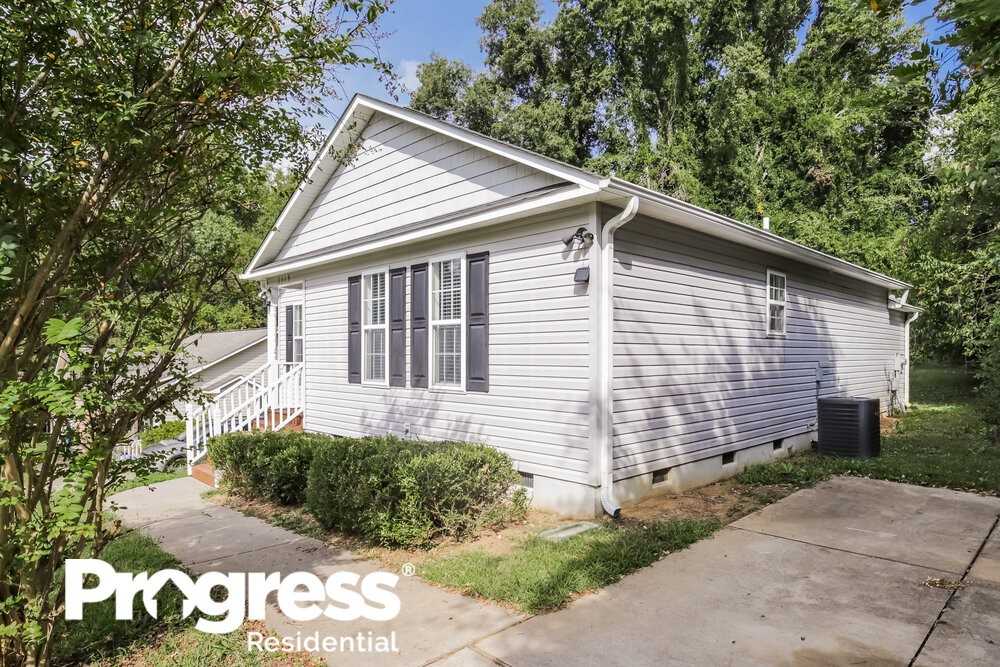 2319 Gallery Pl - Photo 3 of 16