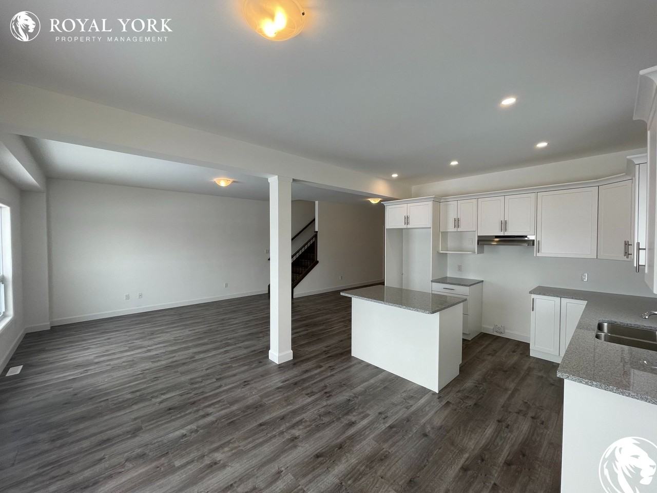 173 Sloan Dr - Photo 3 of 31